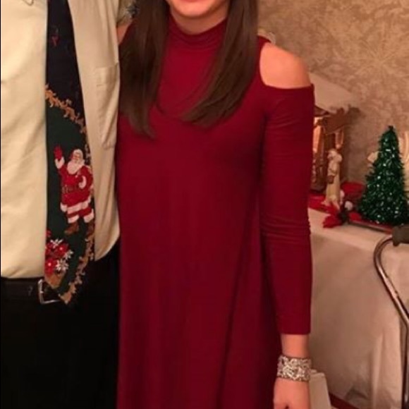 Wine Color Cold Shoulder Dress - Picture 2 of 2